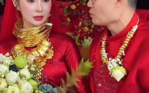 DÂU SÔNG ĐỐC GÂY “BÃO” MẠNG VỚI 57 LƯỢNG VÀNG CƯỚI – TIỆM VÀNG ÁNH SÁNG TỰ HÀO ĐƯỢC TIN CHỌN PHỤC VỤ