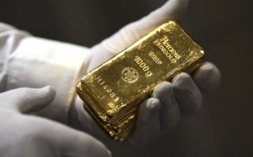 Vàng là “hầm trú ẩn” được ưa chuộng nhất từ đầu năm đến nay Vàng là “hầm trú ẩn” được ưa chuộng nhất từ đầu năm đến nay