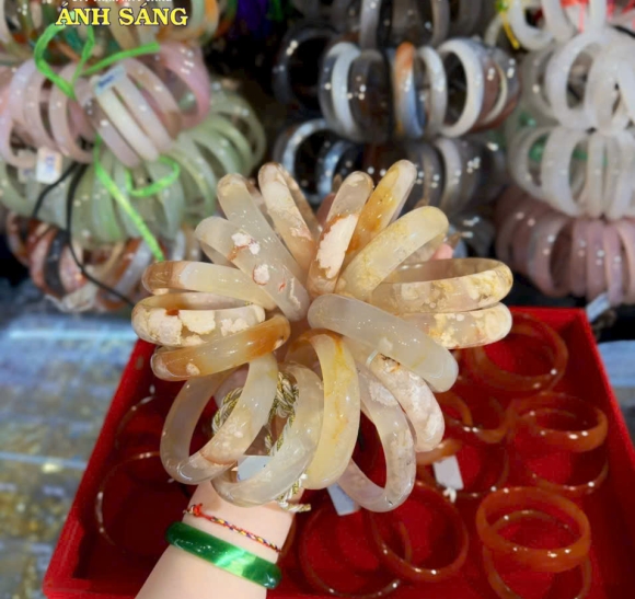 VÒNG BẢN ĐÁ PHONG THỦY 003