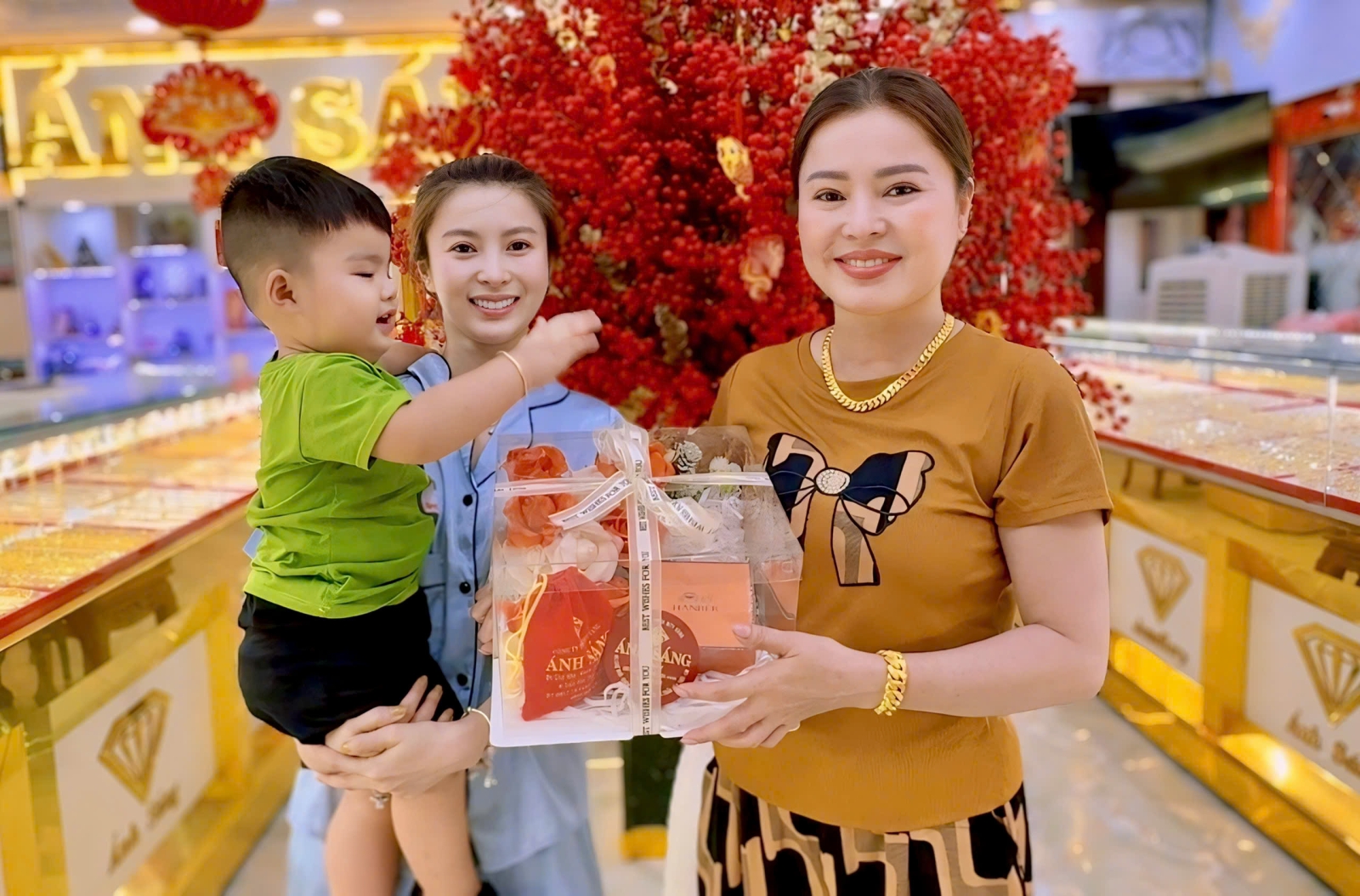 Tích Điểm Đổi Quà – Ưu Đãi Cực Đã